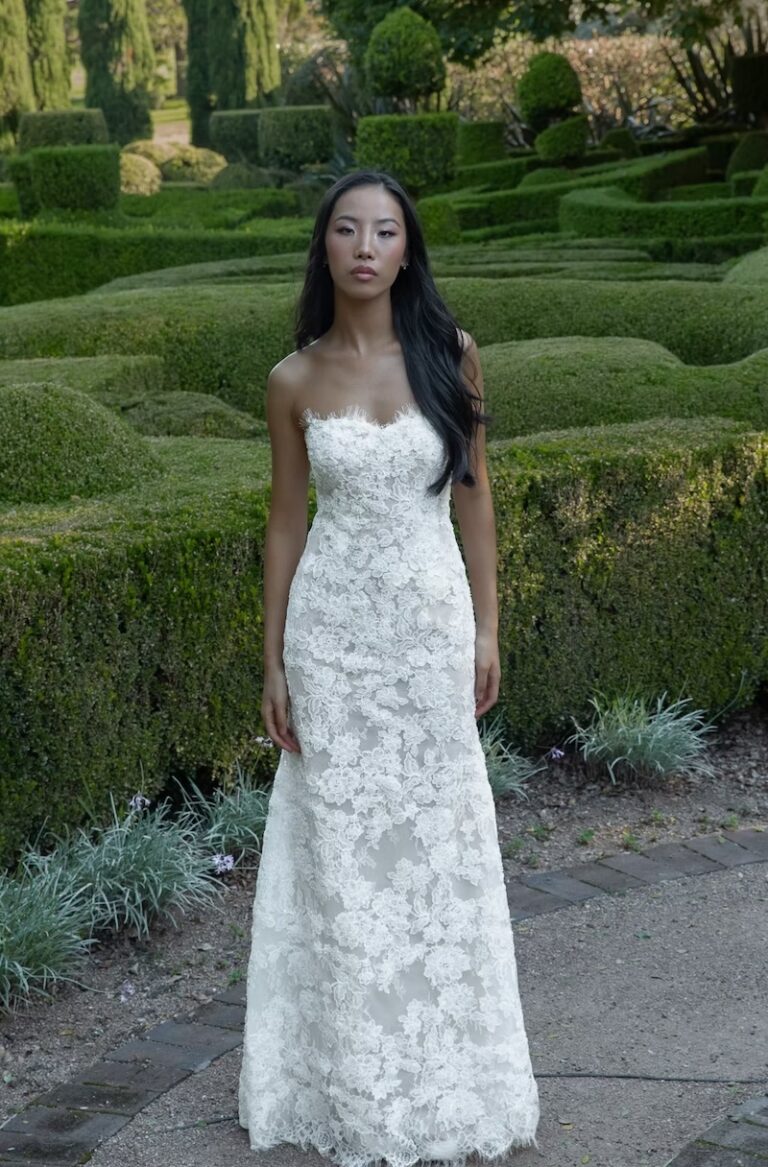 A bride in a full lace a line dress