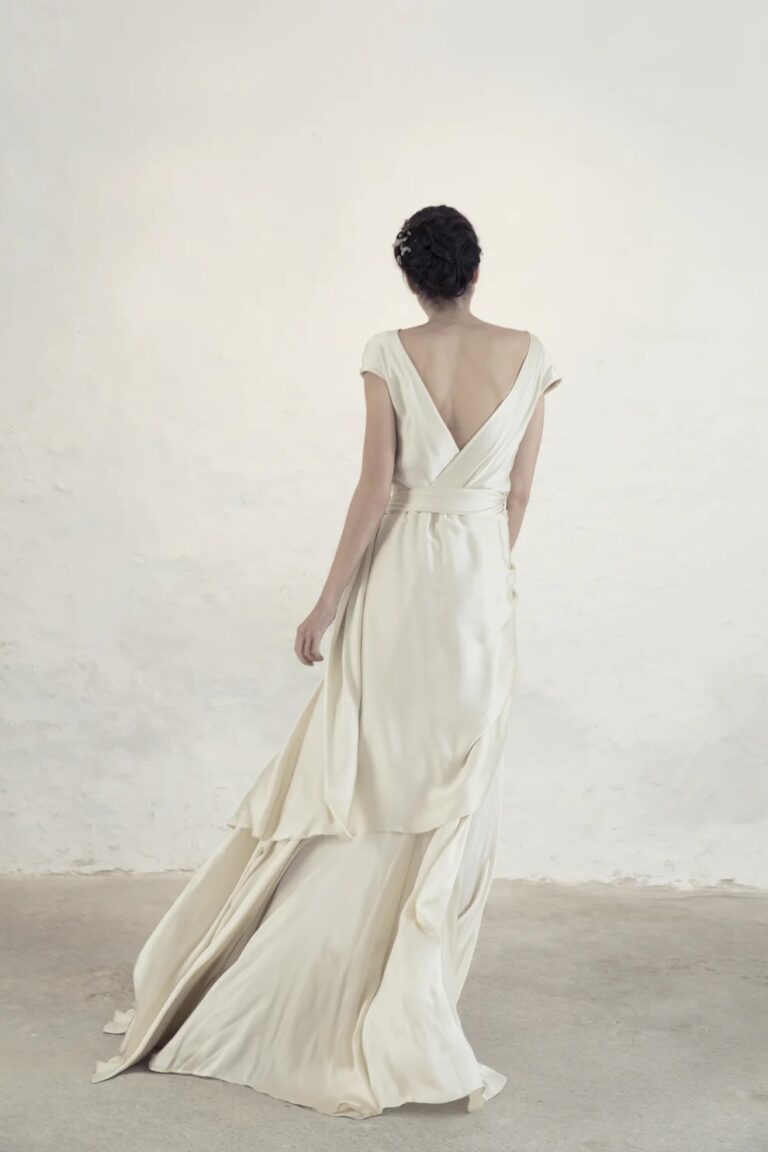wedding dress big bust