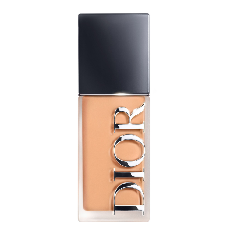 Dior Forever Skin Glow foundation, a wedding day foundation choice for mature skin