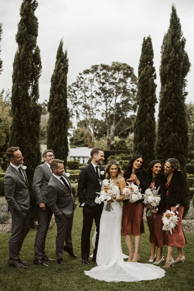 Newlyweds and their bridesmaids and groomsmen.
