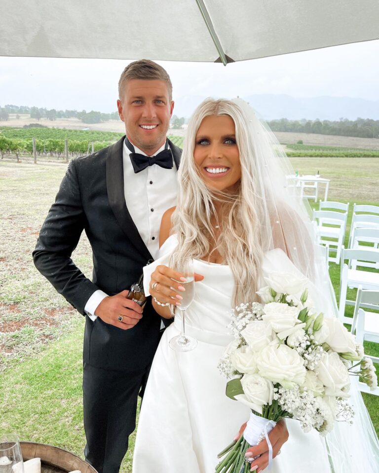 A picture of the groom and the bride.