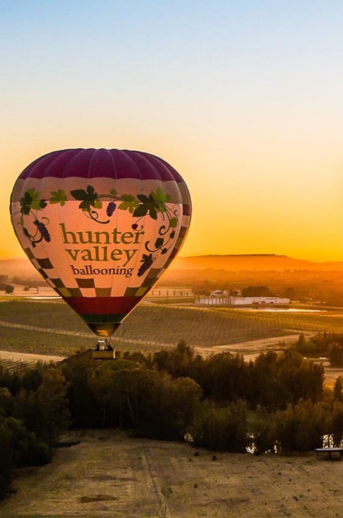 hot air balloons, unique gift ideas for couples