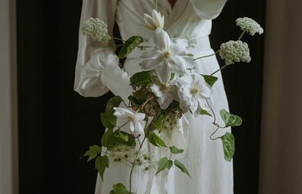 white wedding flowers, a 2027 floral trend